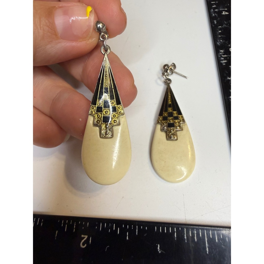 Art Deco Geometric Enamel Teardrop Earrings Cream Black Gold Tone Dangle Post